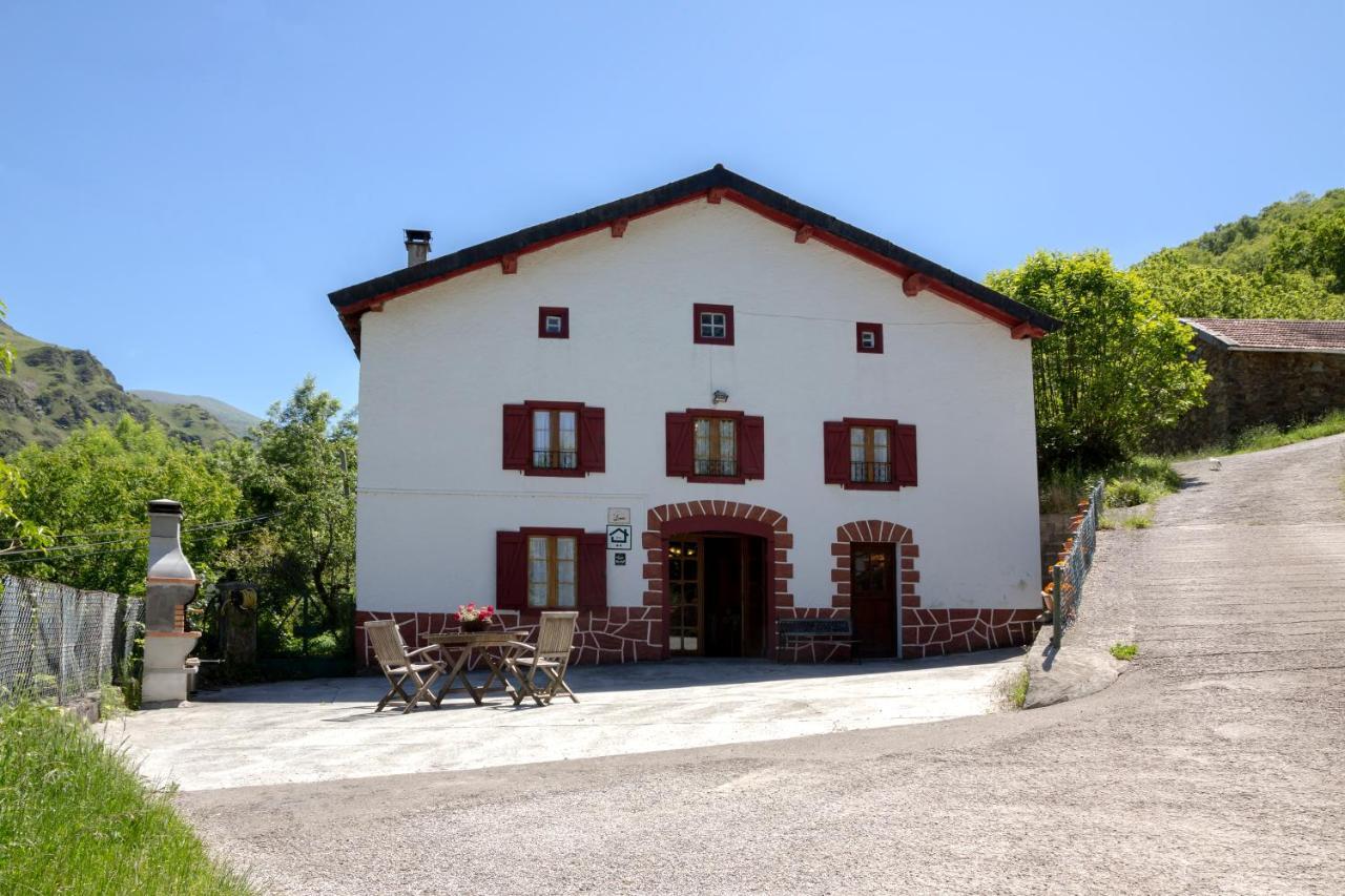 Casa Navarlaz S N Valcarlos Exteriör bild